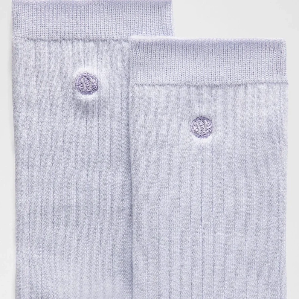 lululemon athletica Serene Blue  Ribbed Casual Socks